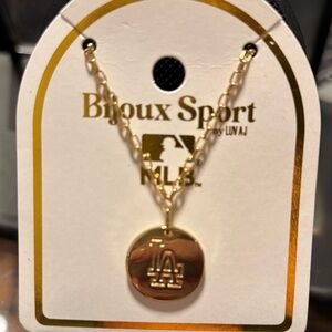 LA Dodgers Pendant Women’s Bijoux Sport MLB Gold Necklace BNWT